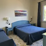 ラ ペルゴラ 3*