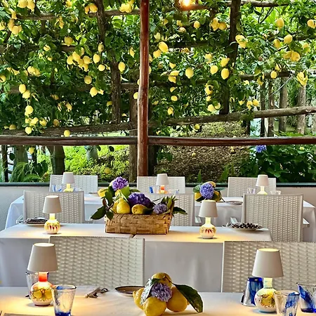 La Pergola 3* Амальфі