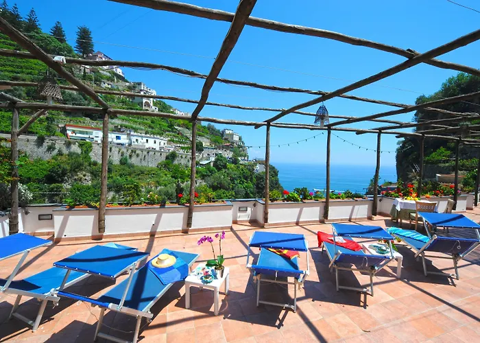 호텔 라 페르골라 아말피