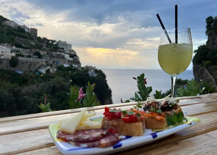 호텔 라 페르골라 아말피